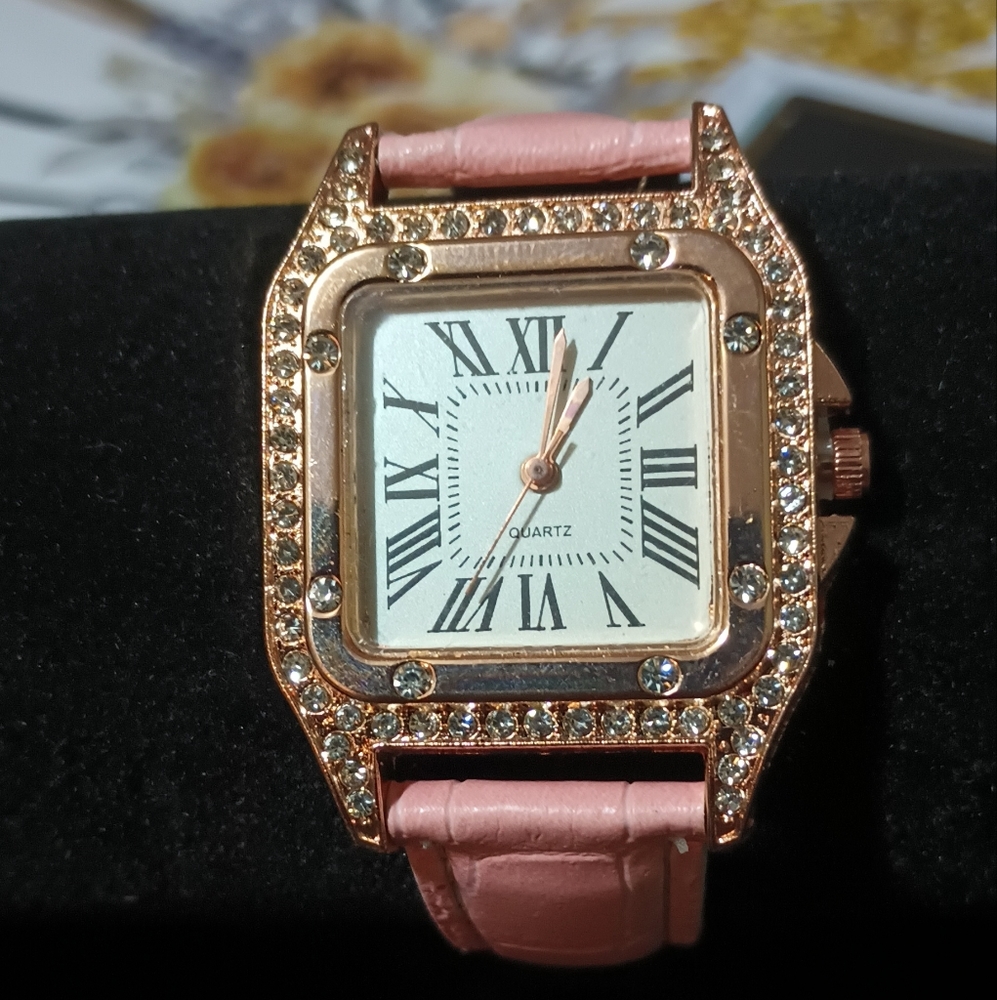 Crystal Embellished Roman Numerals Candy Cat Leather Wrist Watch Pink
